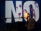 Chris Martin,chanteur de Coldplay, Concert "One Big No" contre la guerre en Irak, Shepherds Bush Empire, Londres, mars 2003 Photographie