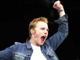 Singer Ronan Keating Performing at the Party in the Park Concert 2000 in Londons Hyde Park Photographie
