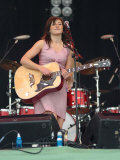 K T Tunstall Playing the Other Stage on Saturday, at the Glastonbury Festival, June 2005 Photographie