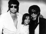 Bob Dylan American Folk Singer and Legend with Yoko Ono and Sean Lennon at Dylan's Party Photographie