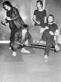 The Stranglers Receiving Their Daily Mirror Pop Club Awards, May 1978 Lámina fotográfica
