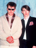 International Youth Year Video Suggs of Madness with Paul Weller of Style Council Lámina fotográfica International Youth Year Video Suggs of Madness with Paul Weller of Style Council Lámina fotográfica