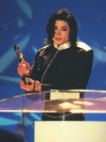 Michael Jackson was Awarded a Special Award for a Generation at the Brit Awards 1996 Photographie