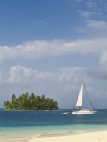 Panama, Comarca de Kuna Yala, San Blas Islands, Beach and Sailing Boat Photographic Print by Jane Sweeney