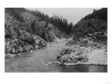 Hell Gate Canyon on Rogue River, Oregon Photograph - Grants Pass, OR Posters