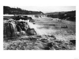 Oregon City, OR Salmon Fishing on Willamette Falls Photograph - Oregon City, OR Poster