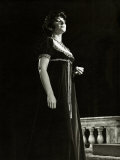 Maria Callas as Floria in Tosca, the Most Renowned Opera Singer of the 1950s Lámina fotográfica por Houston Rogers Maria Callas as Floria in Tosca, the Most Renowned Opera Singer of the 1950s Lámina fotográfica por Houston Rogers