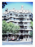 La Pedrera or Casa Mila, 1905-10 Giclee Print by Antoni Gaudí