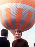 Albert Finney Directing Balloon Scene - Charlie Bubbles, October 1966 Photographie