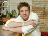 Jamie Oliver Celebrity Chef in the Kitchen Man Kitchen Chefs Whites Arms Folded Food Lámina fotográfica Jamie Oliver Celebrity Chef in the Kitchen Man Kitchen Chefs Whites Arms Folded Food Lámina fotográfica