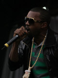 Kanye West on the Main Stage at the 2007 V Festival, Chelmsford Lámina fotográfica Kanye West on the Main Stage at the 2007 V Festival, Chelmsford Lámina fotográfica