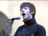 T in the Park' July 2007 Arctic Monkeys Perform on the Main Stage of T in the Park Fotografiskt tryck T in the Park' July 2007 Arctic Monkeys Perform on the Main Stage of T in the Park Fotografiskt tryck