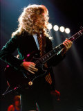 Angus Young of Metal Band AC/DC, in Concert at Wembley Arena, January 1986 Lámina fotográfica