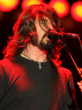 Dave Grohl of US Rock Band Foo Fighters Performs on the Main Stage at V Festival in Hylands Park Valokuvavedos Dave Grohl of US Rock Band Foo Fighters Performs on the Main Stage at V Festival in Hylands Park Valokuvavedos
