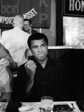 American Boxing Legend Muhammad Ali Before His Fight with Larry Holmes Photographie