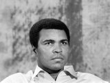 Boxing - Larry Holmes V Muhammad Ali - 1980 Relaxing Before Fight Photographie