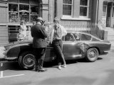 Rolling Stones Mick Jagger Has a Car Crash in His Midnight Blue Aston Martin Reprodukcja zdjęcia Rolling Stones Mick Jagger Has a Car Crash in His Midnight Blue Aston Martin Reprodukcja zdjęcia
