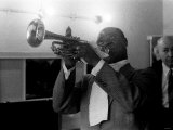 Louis Armstrong Jazz Musician - May 1956 During His First Concert in Great Britain Lámina fotográfica Louis Armstrong Jazz Musician - May 1956 During His First Concert in Great Britain Lámina fotográfica