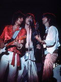 The Rolling Stones Concert June 1975 , Mick Jagger, Ronnie Wood and Keith Richards Fotografie-Druck