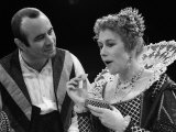 Helen Mirren and Bob Hoskins in Duchess of Malfi Theatre Play, March 1981 Photographie