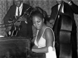 Jazz Singer Nina Simone, Performing at Annie's Club, June 1965 Fotografie-Druck