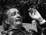Salvador Dali - Artist - Painter - 1968 Lámina fotográfica Salvador Dali - Artist - Painter - 1968 Lámina fotográfica