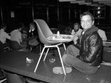 David Jason Actor Having His Lunch, at Thames TV, September 1974 Photographie
