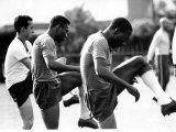 Brazil and Santos Football Star Pele Walks Along Tarmac Arriving at Ringway from London Airport Fotografie-Druck