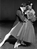 Rudolf Nureyev and Margot Fonteyn During Press Call For Royal Ballet Fotografická reprodukce Rudolf Nureyev and Margot Fonteyn During Press Call For Royal Ballet Fotografická reprodukce