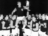 Captain of West Ham United Bobby Moore with Teammates After Winning the European Cup Lámina fotográfica