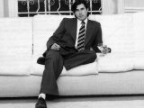 Bryan Ferry Pop Singer at Home 1982 Lámina fotográfica Bryan Ferry Pop Singer at Home 1982 Lámina fotográfica