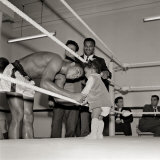 Cassius Clay, August 1966 with 12 Months Old Maria Morin. Muhammad Ali Photographie