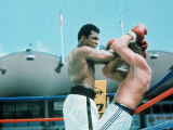 Muhammad Ali V Joe Bugner World Heavyweight Title Fight in Kuala Lumpur 1975 Photographie