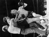 Robert Duran vs Ken Buchanan in NY as Ken Receives Blow from Robert About to Hit Deck Lámina fotográfica