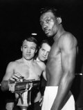 Boxing Belle Vue Dave Charnley Checks the Scales For Joe Brown at the Weigh in at the Kings Hall Fotografisk tryk