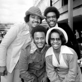 Singer Gladys Knight and the Pips Pose For a Picture at Heathrow Airport 10th May 1973 Photographie