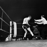 Joe Bugner V. Charley Polite at the Royal Albert Hall. December 1969 Fotografisk tryk Joe Bugner V. Charley Polite at the Royal Albert Hall. December 1969 Fotografisk tryk