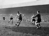 Sheffield United vs Watford. Holton Receives Ball Easily Scores Sidefoot Past Goalkeeper Hodgkinson Fotografie-Druck