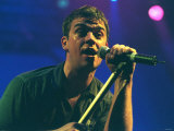 Robbie Williams Sings at His Concert at the SECC Glasgow February 1999 Lámina fotográfica Robbie Williams Sings at His Concert at the SECC Glasgow February 1999 Lámina fotográfica