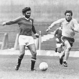 George Best in Action For Manchester United October 1973 Photographie