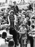 Teenoso and Lester Piggott Winning the Derby Fotografisk tryk