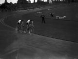 Cycling Event During London Olympic Games 1948 at Herne Hill Lámina fotográfica Cycling Event During London Olympic Games 1948 at Herne Hill Lámina fotográfica
