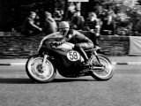 Griff Jenkins, Winner of the Senior Manx Grand Prix at Speed. September 1963 Fotografie-Druck