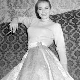Anita Ekberg Attending a Press Reception in London Lámina fotográfica Anita Ekberg Attending a Press Reception in London Lámina fotográfica