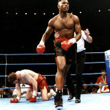 Lennox Lewis Knocks Down Glenn Mccrory Lámina fotográfica