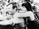 Liza Minnelli with Actor Michael York in the Film "Cabaret", May 1972 Photographie