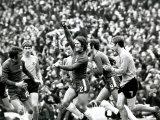 FA Cup Semi Final Chelsea vs Watford Chelsea's Dave Webb Celebrates After Scoring Goal Lámina fotográfica FA Cup Semi Final Chelsea vs Watford Chelsea's Dave Webb Celebrates After Scoring Goal Lámina fotográfica