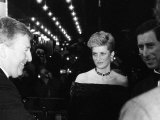 Prince Charles Princess Diana February 1988 Premier of the Film the Last Emperor Lámina fotográfica Prince Charles Princess Diana February 1988 Premier of the Film the Last Emperor Lámina fotográfica