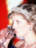 Princess Diana Visits Portugal at Banquet Hosted by the President Photographie