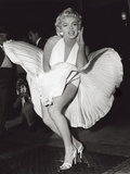 Marilyn in New York, c.1954 Posters por Matthew Zimmerman Marilyn in New York, c.1954 Posters por Matthew Zimmerman